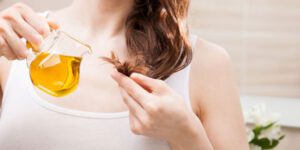 Oli essenziali per i capelli