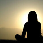 Oli essenziali per la meditazione