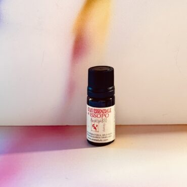 Olio essenziale isoppo