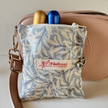 Pochette piccola per oli essenziali Fiori azzurri