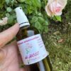 Acqua aromatica di rosa damascena