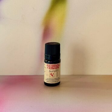 Olio essenziale di rosmarino